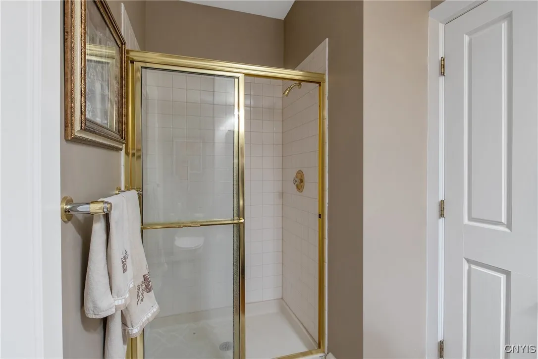 First Floor Full bath