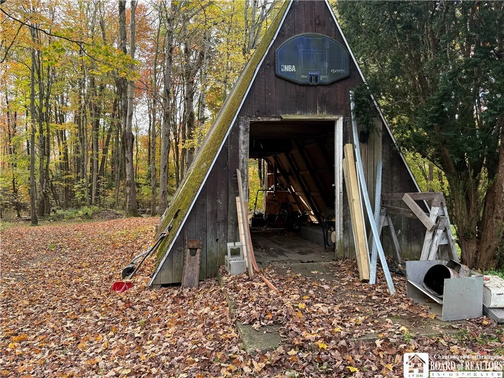 Shed