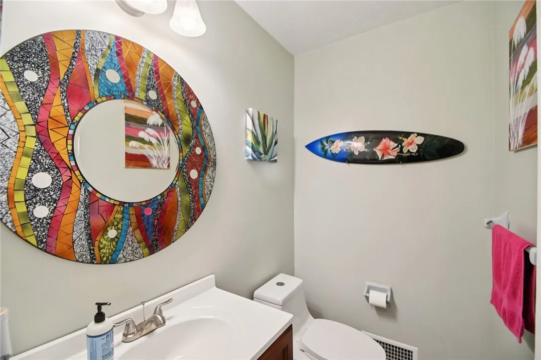 44 East Street, Victor, New York 14564, Victor, New York 14564, 4 Bedrooms Bedrooms, 8 Rooms Rooms,2 BathroomsBathrooms,Residential,For Sale,44 East Street, Victor, New York 14564,0,R1643837