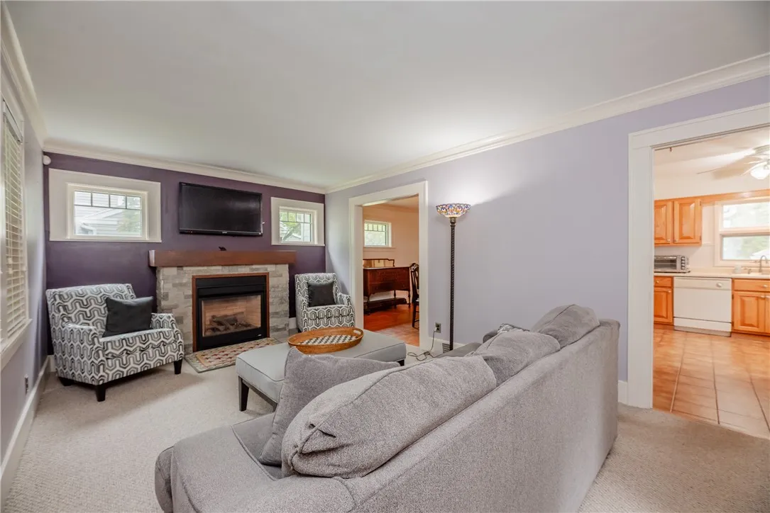 74 Elwell Drive, Brighton, New York 14618, Brighton, New York 14618, 3 Bedrooms Bedrooms, 7 Rooms Rooms,1 BathroomBathrooms,Residential,For Sale,74 Elwell Drive, Brighton, New York 14618,0,R1644558