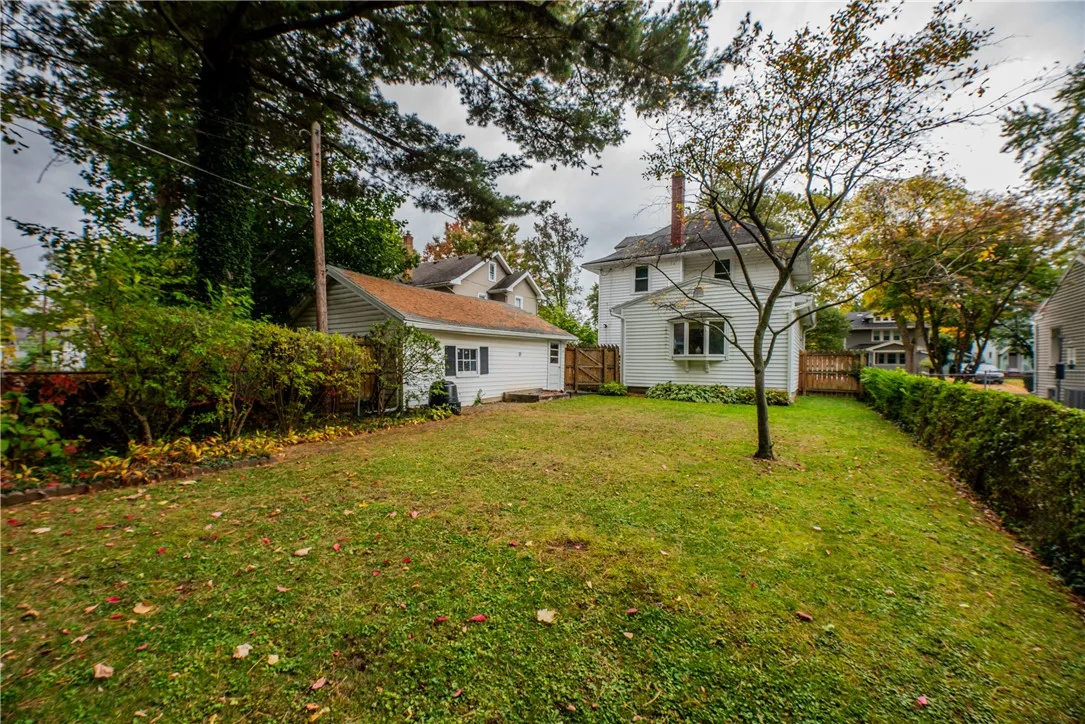 74 Elwell Drive, Brighton, New York 14618, Brighton, New York 14618, 3 Bedrooms Bedrooms, 7 Rooms Rooms,1 BathroomBathrooms,Residential,For Sale,74 Elwell Drive, Brighton, New York 14618,0,R1644558