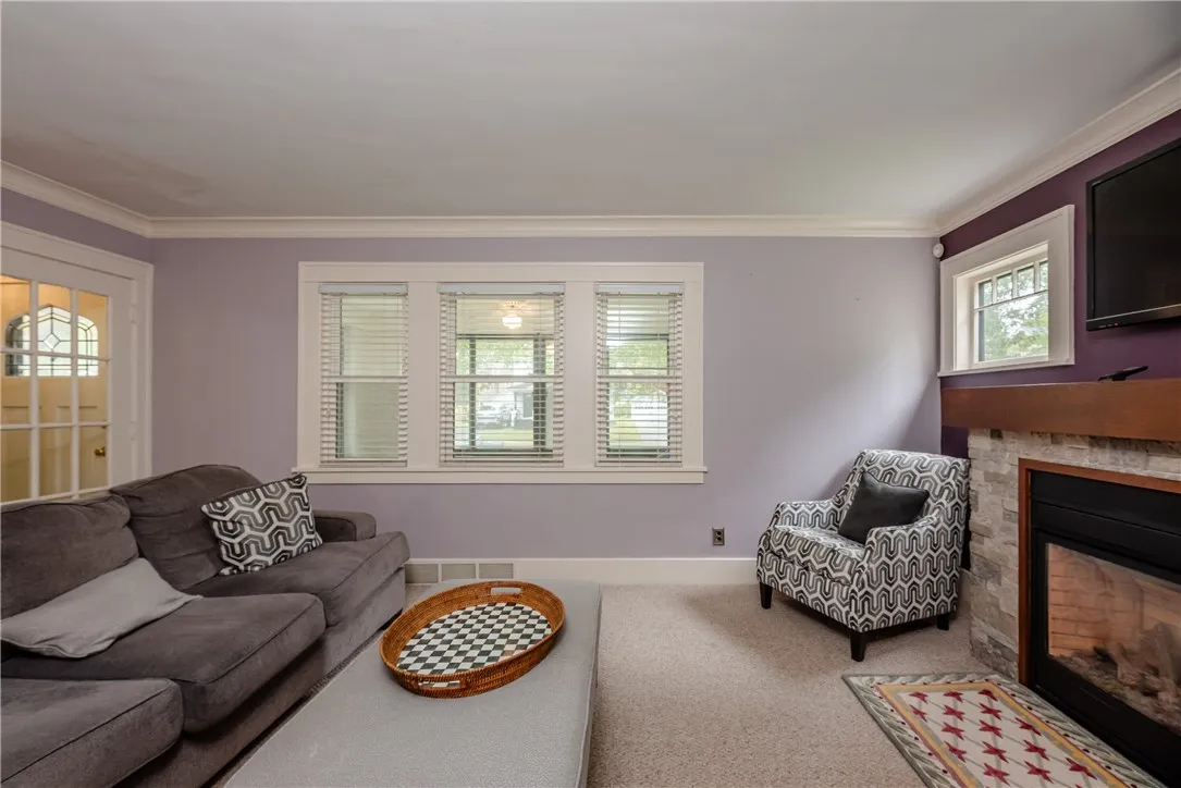 74 Elwell Drive, Brighton, New York 14618, Brighton, New York 14618, 3 Bedrooms Bedrooms, 7 Rooms Rooms,1 BathroomBathrooms,Residential,For Sale,74 Elwell Drive, Brighton, New York 14618,0,R1644558