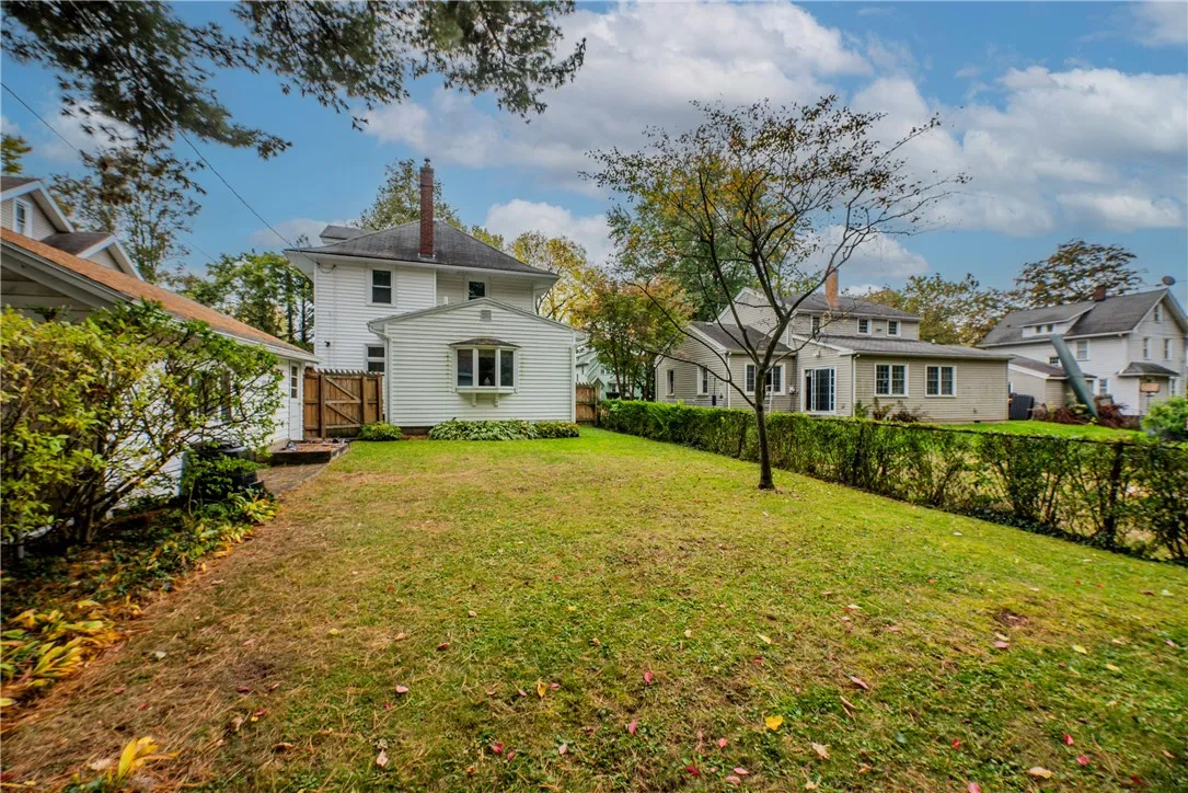 74 Elwell Drive, Brighton, New York 14618, Brighton, New York 14618, 3 Bedrooms Bedrooms, 7 Rooms Rooms,1 BathroomBathrooms,Residential,For Sale,74 Elwell Drive, Brighton, New York 14618,0,R1644558