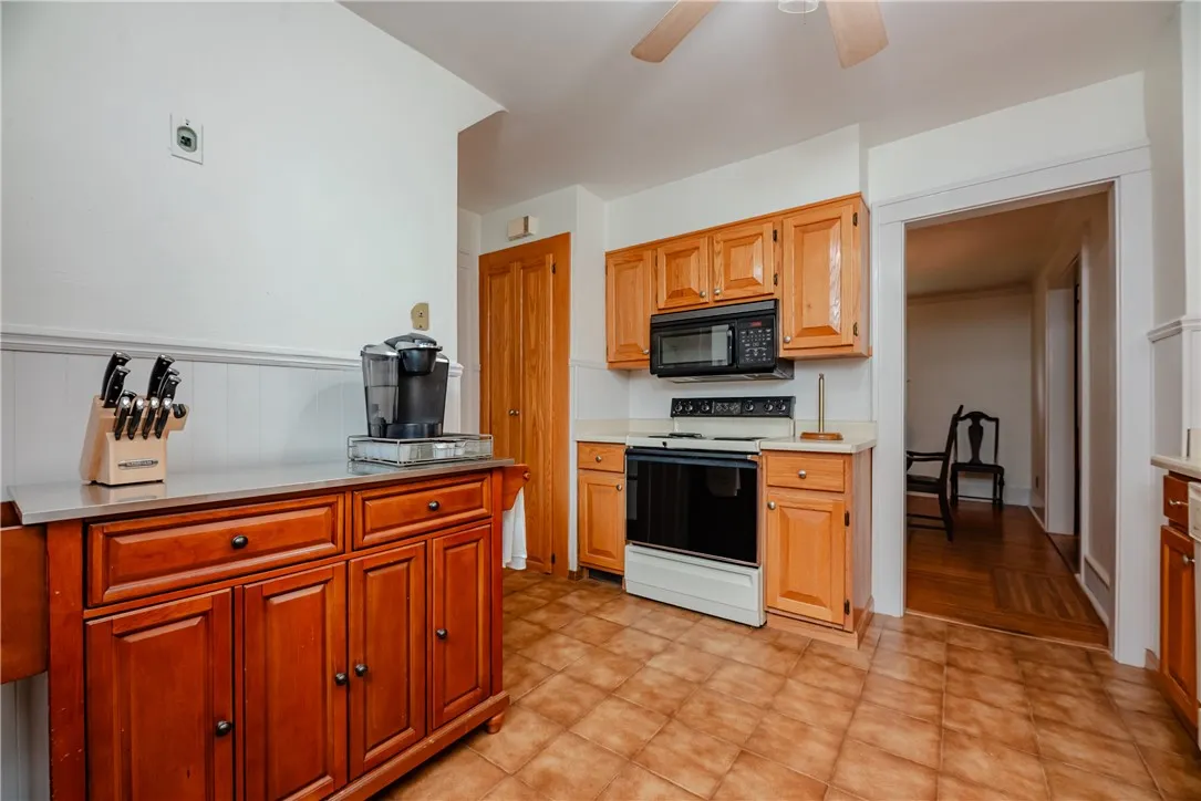 74 Elwell Drive, Brighton, New York 14618, Brighton, New York 14618, 3 Bedrooms Bedrooms, 7 Rooms Rooms,1 BathroomBathrooms,Residential,For Sale,74 Elwell Drive, Brighton, New York 14618,0,R1644558