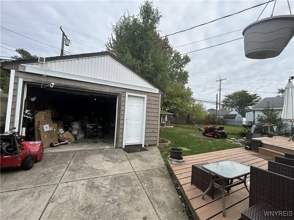 593 Loretta Street, Tonawanda, New York 14150, Tonawanda, New York 14150, 4 Bedrooms Bedrooms, 8 Rooms Rooms,1 BathroomBathrooms,Residential,For Sale,593 Loretta Street, Tonawanda, New York 14150,0,B1645035