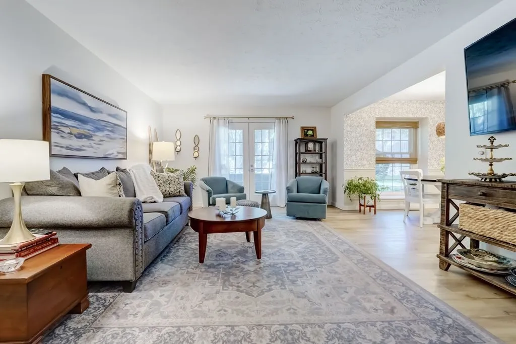 32 Wood Creek Drive, Pittsford, New York 14534, Pittsford, New York 14534, 2 Bedrooms Bedrooms, 4 Rooms Rooms,1 BathroomBathrooms,Residential,For Sale,32 Wood Creek Drive, Pittsford, New York 14534,0,R1645053