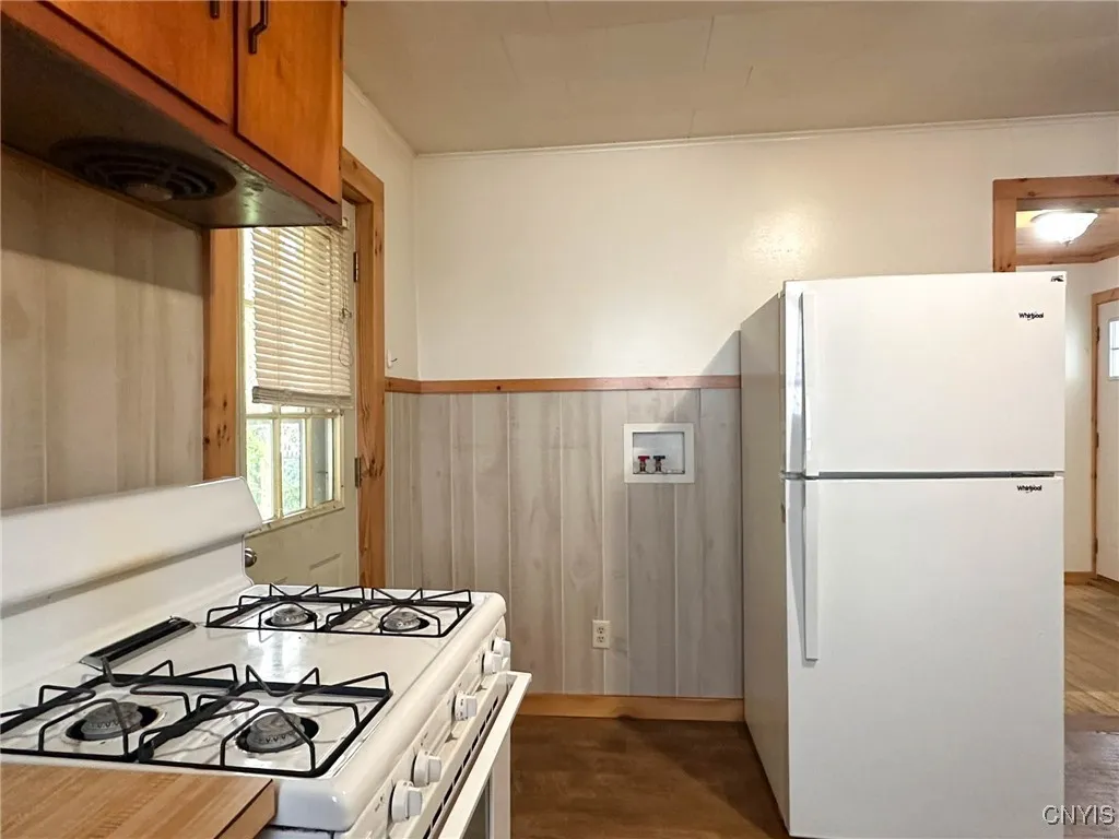 318 South Main Street, Herkimer, New York 13350, Herkimer, New York 13350, 4 Bedrooms Bedrooms, ,2 BathroomsBathrooms,Residential,For Sale,318 South Main Street, Herkimer, New York 13350,0,S1645054