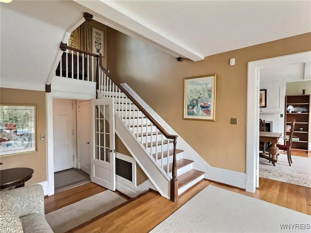 211 Lebrun Rd, Amherst, New York 14226, Amherst, New York 14226, 6 Bedrooms Bedrooms, 5 Rooms Rooms,3 BathroomsBathrooms,Residential,For Sale,211 Lebrun Rd, Amherst, New York 14226,0,B1644883