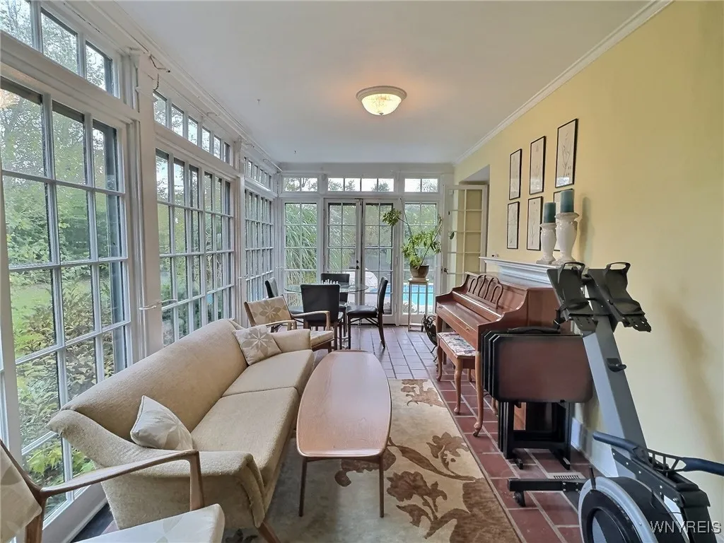 211 Lebrun Rd, Amherst, New York 14226, Amherst, New York 14226, 6 Bedrooms Bedrooms, 5 Rooms Rooms,3 BathroomsBathrooms,Residential,For Sale,211 Lebrun Rd, Amherst, New York 14226,0,B1644883