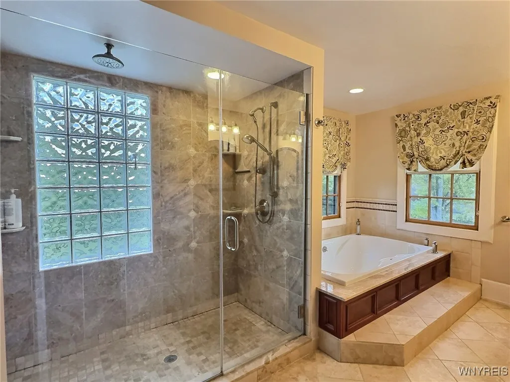 211 Lebrun Rd, Amherst, New York 14226, Amherst, New York 14226, 6 Bedrooms Bedrooms, 5 Rooms Rooms,3 BathroomsBathrooms,Residential,For Sale,211 Lebrun Rd, Amherst, New York 14226,0,B1644883