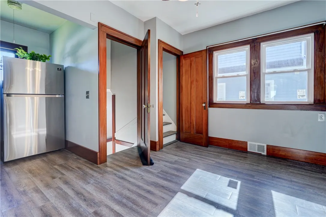 232 Townsend Street, Rochester, New York 14621, Rochester, New York 14621, 3 Bedrooms Bedrooms, 7 Rooms Rooms,1 BathroomBathrooms,Residential,Closed,232 Townsend Street, Rochester, New York 14621,0,R1645000