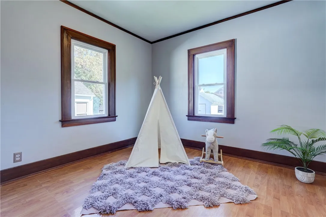 232 Townsend Street, Rochester, New York 14621, Rochester, New York 14621, 3 Bedrooms Bedrooms, 7 Rooms Rooms,1 BathroomBathrooms,Residential,Closed,232 Townsend Street, Rochester, New York 14621,0,R1645000