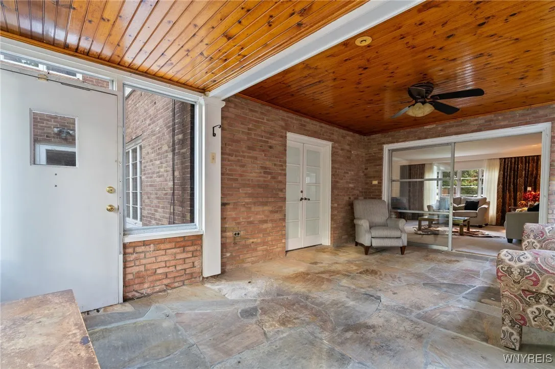 56 Hallam Road, Buffalo, New York 14216, Buffalo, New York 14216, 4 Bedrooms Bedrooms, 10 Rooms Rooms,3 BathroomsBathrooms,Residential,For Sale,56 Hallam Road, Buffalo, New York 14216,0,B1643887