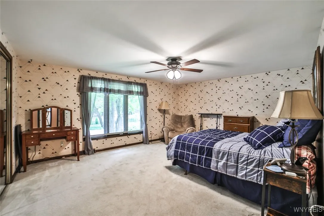 8205 Clarherst Drive, Clarence, New York 14051, Clarence, New York 14051, 4 Bedrooms Bedrooms, 9 Rooms Rooms,2 BathroomsBathrooms,Residential,For Sale,8205 Clarherst Drive, Clarence, New York 14051,0,B1640077