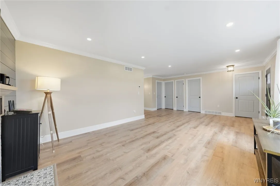 6305 Milestrip Road, Orchard Park, New York 14127, Orchard Park, New York 14127, 2 Bedrooms Bedrooms, 5 Rooms Rooms,1 BathroomBathrooms,Residential,For Sale,6305 Milestrip Road, Orchard Park, New York 14127,0,B1644467