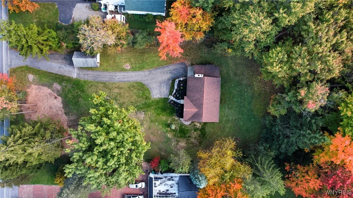 6305 Milestrip Road, Orchard Park, New York 14127, Orchard Park, New York 14127, 2 Bedrooms Bedrooms, 5 Rooms Rooms,1 BathroomBathrooms,Residential,For Sale,6305 Milestrip Road, Orchard Park, New York 14127,0,B1644467