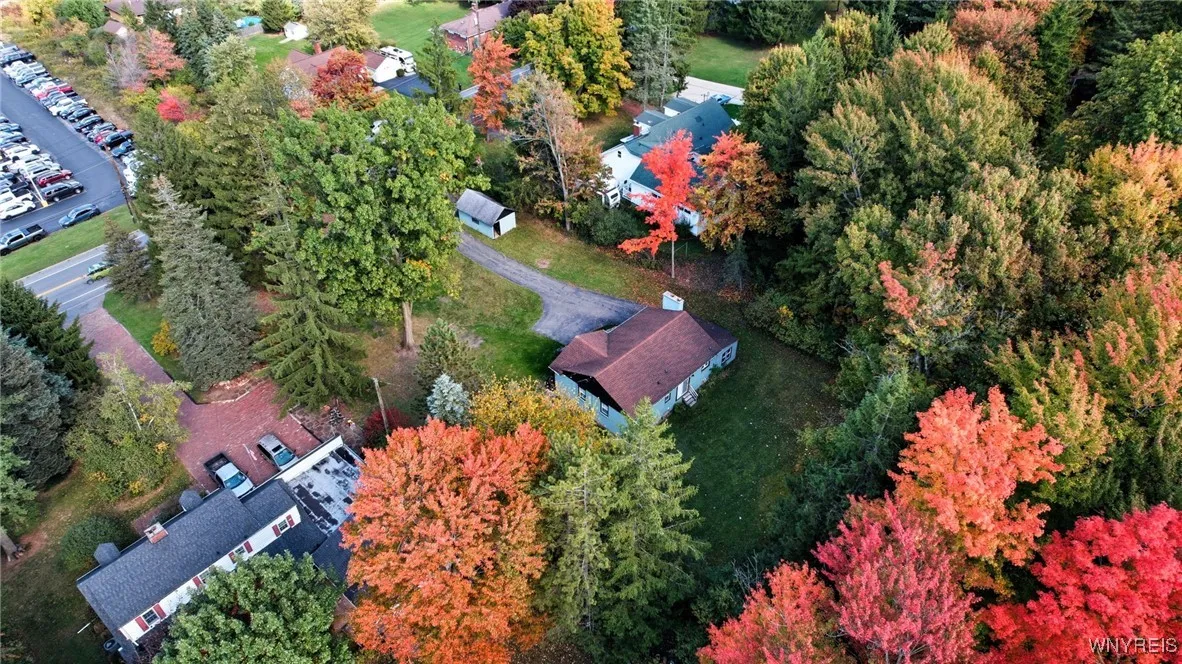 6305 Milestrip Road, Orchard Park, New York 14127, Orchard Park, New York 14127, 2 Bedrooms Bedrooms, 5 Rooms Rooms,1 BathroomBathrooms,Residential,For Sale,6305 Milestrip Road, Orchard Park, New York 14127,0,B1644467