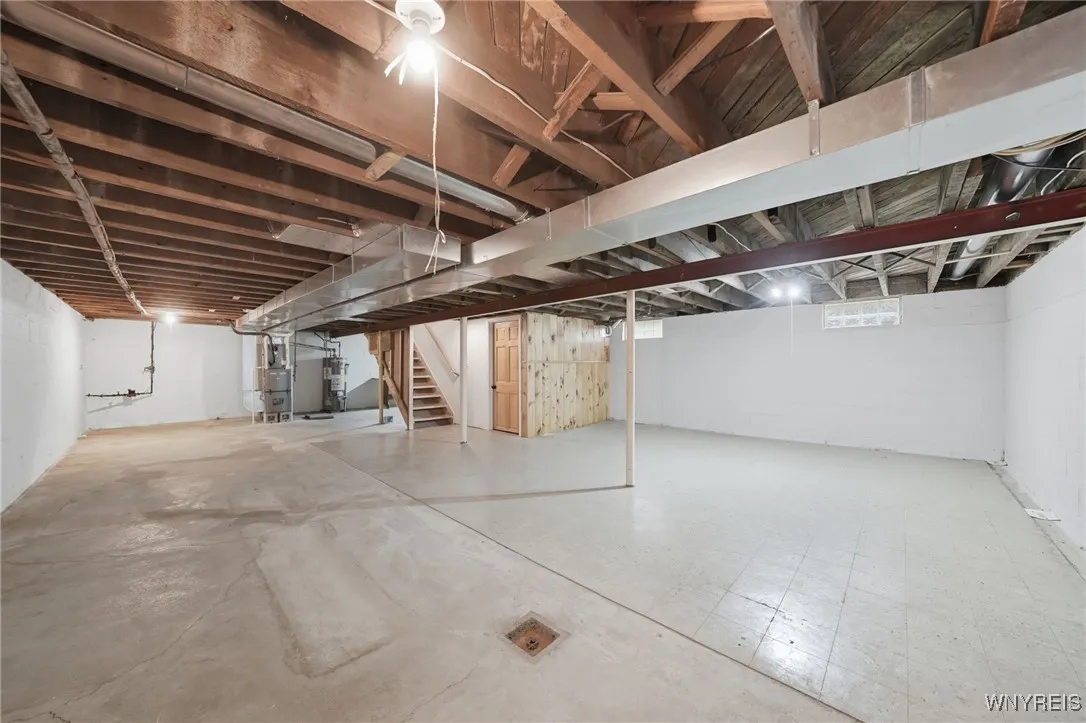 6305 Milestrip Road, Orchard Park, New York 14127, Orchard Park, New York 14127, 2 Bedrooms Bedrooms, 5 Rooms Rooms,1 BathroomBathrooms,Residential,For Sale,6305 Milestrip Road, Orchard Park, New York 14127,0,B1644467