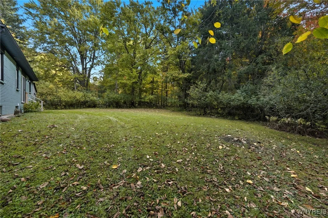 6305 Milestrip Road, Orchard Park, New York 14127, Orchard Park, New York 14127, 2 Bedrooms Bedrooms, 5 Rooms Rooms,1 BathroomBathrooms,Residential,For Sale,6305 Milestrip Road, Orchard Park, New York 14127,0,B1644467