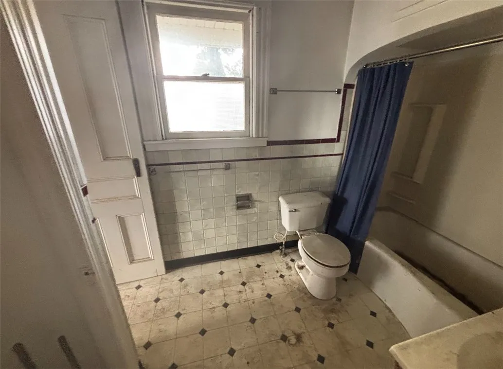 360 East 1st Street, Corning City, New York 14830, Corning City, New York 14830, 4 Bedrooms Bedrooms, ,2 BathroomsBathrooms,Residential,For Sale,360 East 1st Street, Corning City, New York 14830,0,R1644086