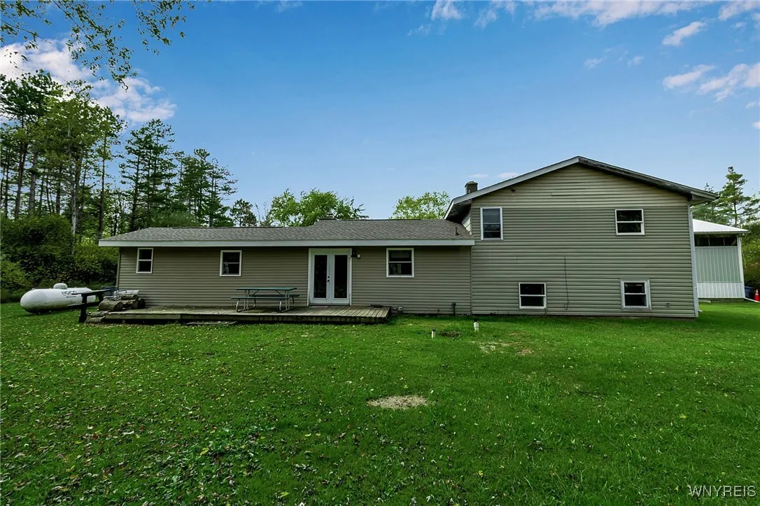 2961 Johnson Creek Road, Hartland, New York 14105, Hartland, New York 14105, 4 Bedrooms Bedrooms, 6 Rooms Rooms,2 BathroomsBathrooms,Residential,For Sale,2961 Johnson Creek Road, Hartland, New York 14105,0,B1643864