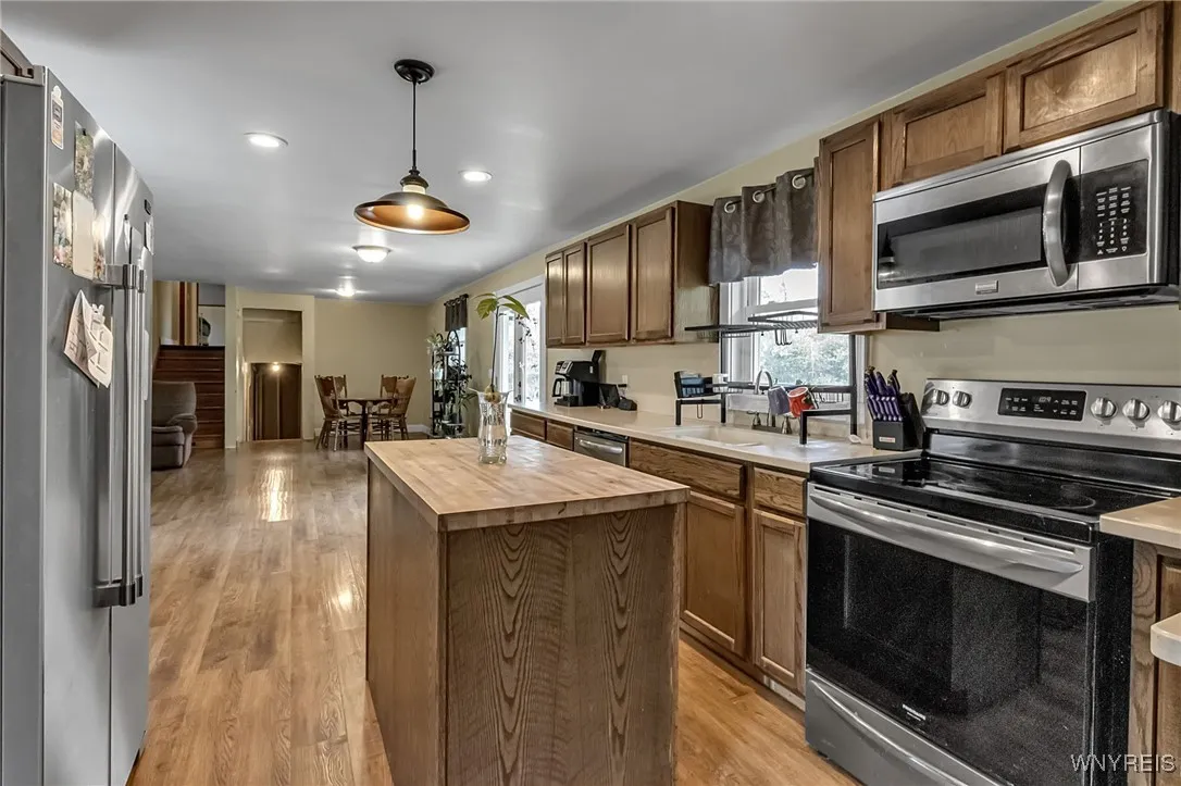 2961 Johnson Creek Road, Hartland, New York 14105, Hartland, New York 14105, 4 Bedrooms Bedrooms, 6 Rooms Rooms,2 BathroomsBathrooms,Residential,For Sale,2961 Johnson Creek Road, Hartland, New York 14105,0,B1643864