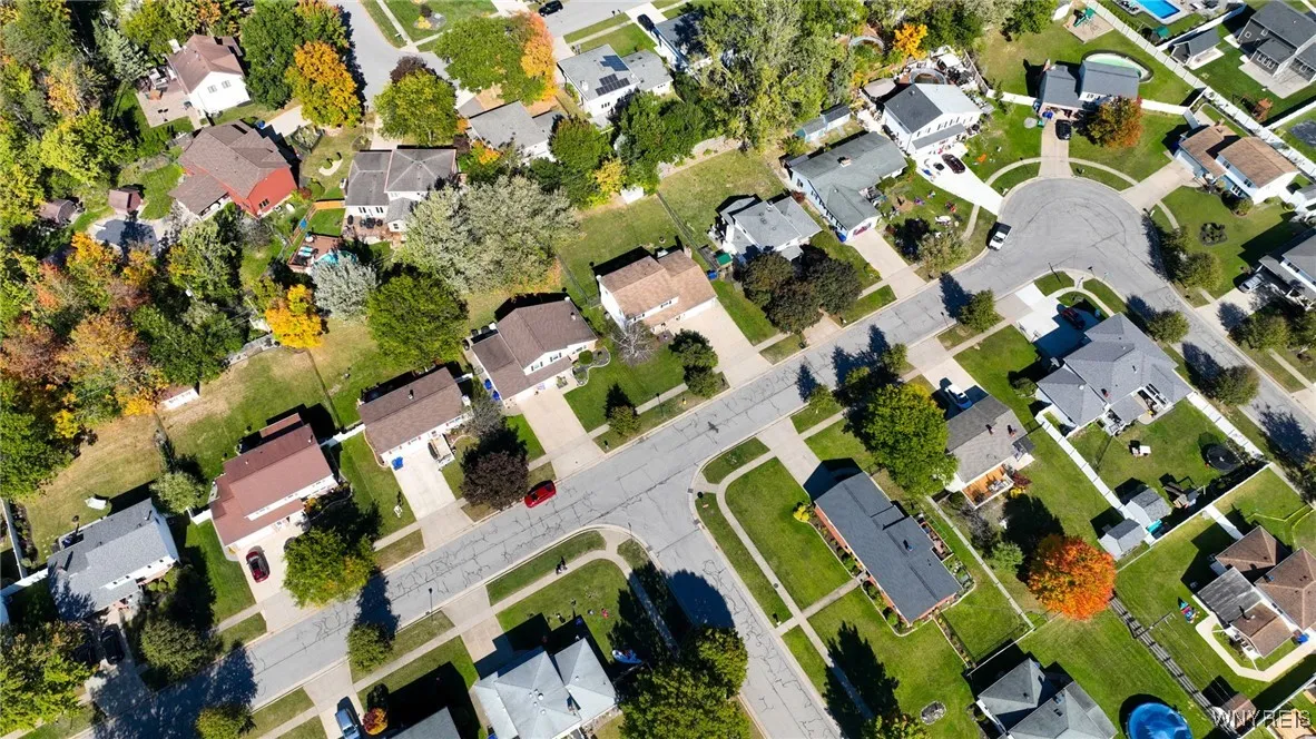 96 Tobey Hill Drive, West Seneca, New York 14224, West Seneca, New York 14224, 4 Bedrooms Bedrooms, 7 Rooms Rooms,1 BathroomBathrooms,Residential,For Sale,96 Tobey Hill Drive, West Seneca, New York 14224,0,B1644576