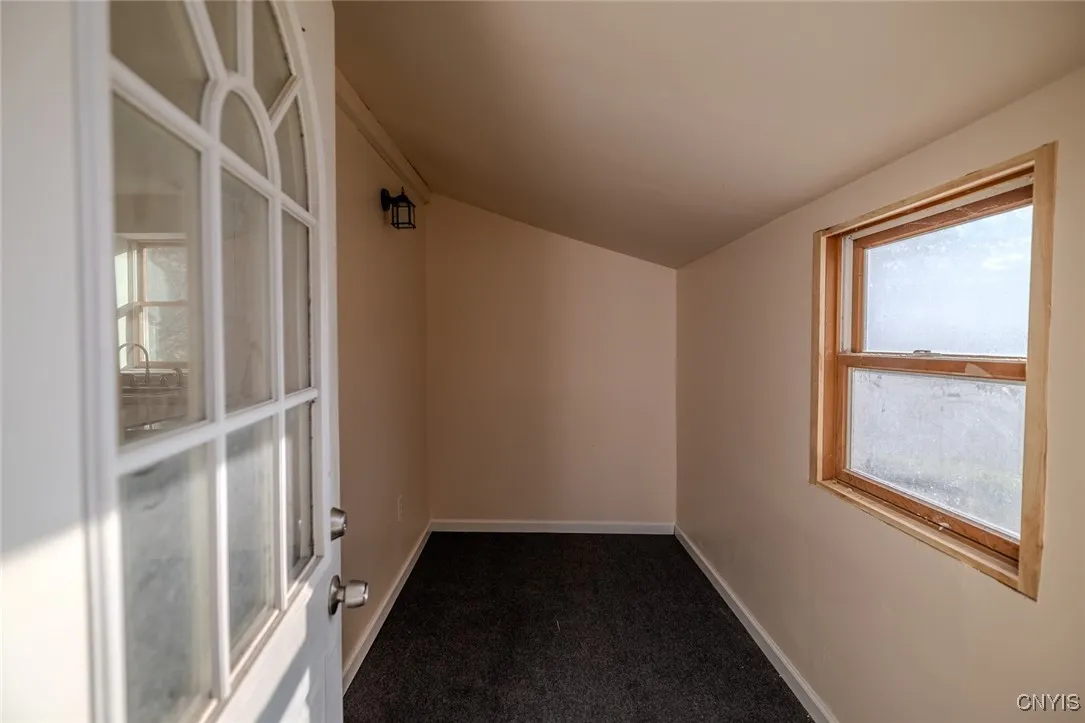 7097 Van Buren Road, Van Buren, New York 13027, Van Buren, New York 13027, 3 Bedrooms Bedrooms, 8 Rooms Rooms,1 BathroomBathrooms,Residential,For Sale,7097 Van Buren Road, Van Buren, New York 13027,0,S1645099