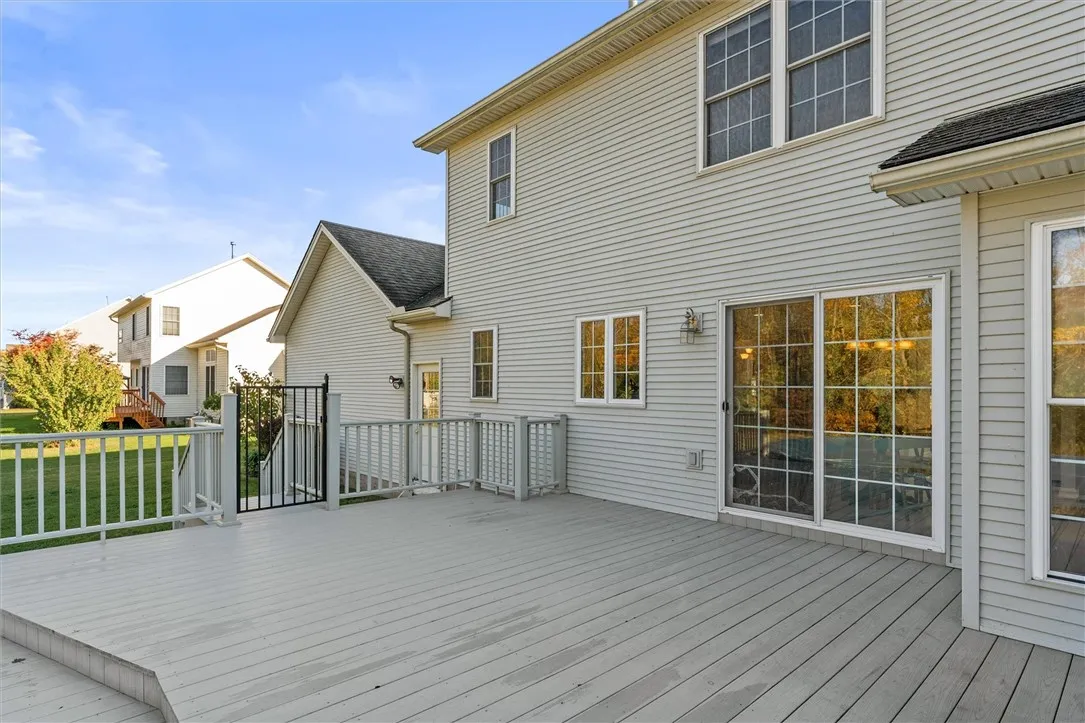 148 Bronze Leaf, Greece, New York 14612, Greece, New York 14612, 4 Bedrooms Bedrooms, 8 Rooms Rooms,2 BathroomsBathrooms,Residential,For Sale,148 Bronze Leaf, Greece, New York 14612,0,R1644979