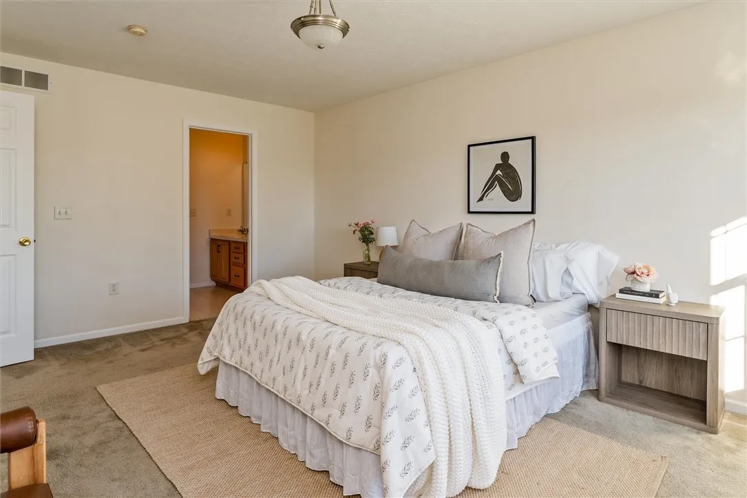 148 Bronze Leaf, Greece, New York 14612, Greece, New York 14612, 4 Bedrooms Bedrooms, 8 Rooms Rooms,2 BathroomsBathrooms,Residential,For Sale,148 Bronze Leaf, Greece, New York 14612,0,R1644979