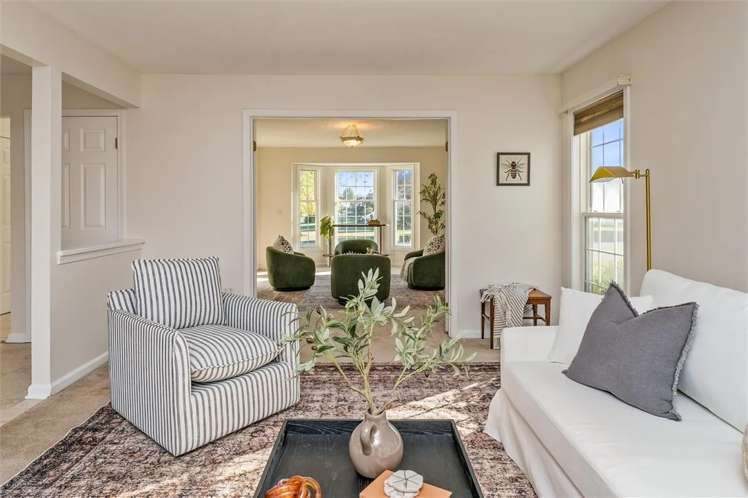 148 Bronze Leaf, Greece, New York 14612, Greece, New York 14612, 4 Bedrooms Bedrooms, 8 Rooms Rooms,2 BathroomsBathrooms,Residential,For Sale,148 Bronze Leaf, Greece, New York 14612,0,R1644979