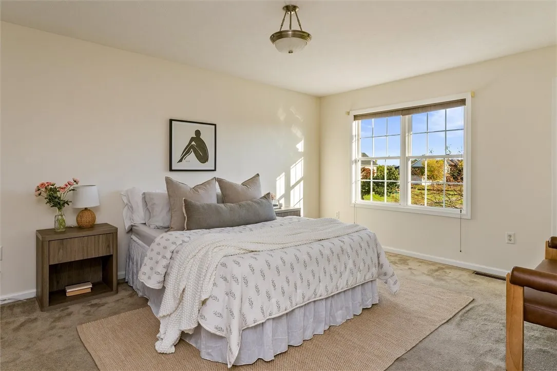 148 Bronze Leaf, Greece, New York 14612, Greece, New York 14612, 4 Bedrooms Bedrooms, 8 Rooms Rooms,2 BathroomsBathrooms,Residential,For Sale,148 Bronze Leaf, Greece, New York 14612,0,R1644979