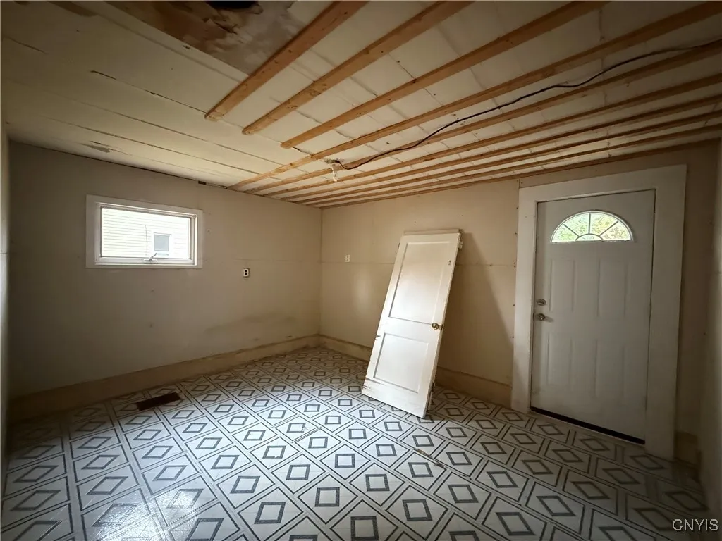 108 West Remington Street, Rutland, New York 13612, Rutland, New York 13612, 4 Bedrooms Bedrooms, 7 Rooms Rooms,1 BathroomBathrooms,Residential,For Sale,108 West Remington Street, Rutland, New York 13612,0,S1644959