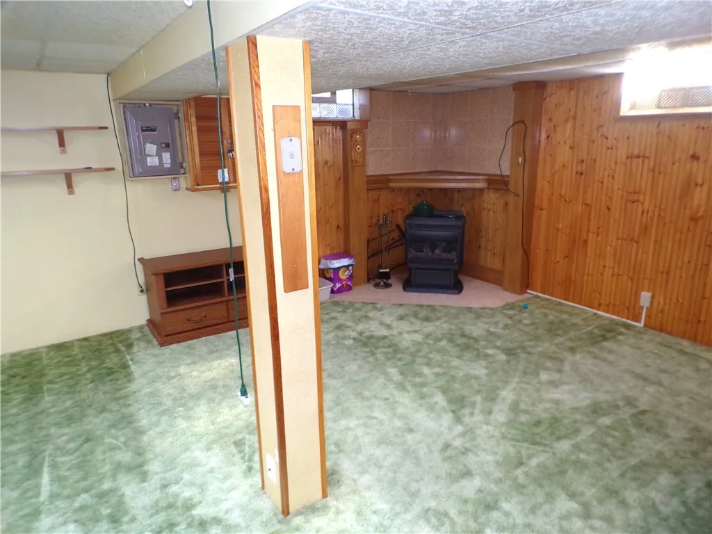 164 Sherwood Drive, Parma, New York 14468, Parma, New York 14468, 3 Bedrooms Bedrooms, 6 Rooms Rooms,1 BathroomBathrooms,Residential,For Sale,164 Sherwood Drive, Parma, New York 14468,0,R1645105