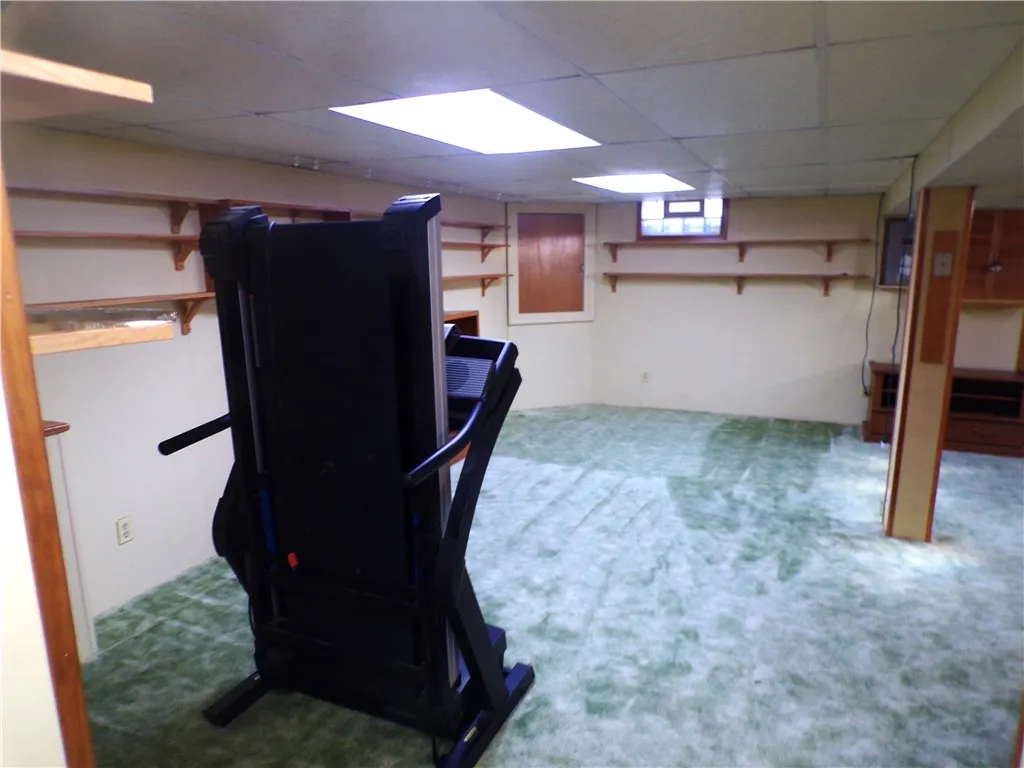 164 Sherwood Drive, Parma, New York 14468, Parma, New York 14468, 3 Bedrooms Bedrooms, 6 Rooms Rooms,1 BathroomBathrooms,Residential,For Sale,164 Sherwood Drive, Parma, New York 14468,0,R1645105