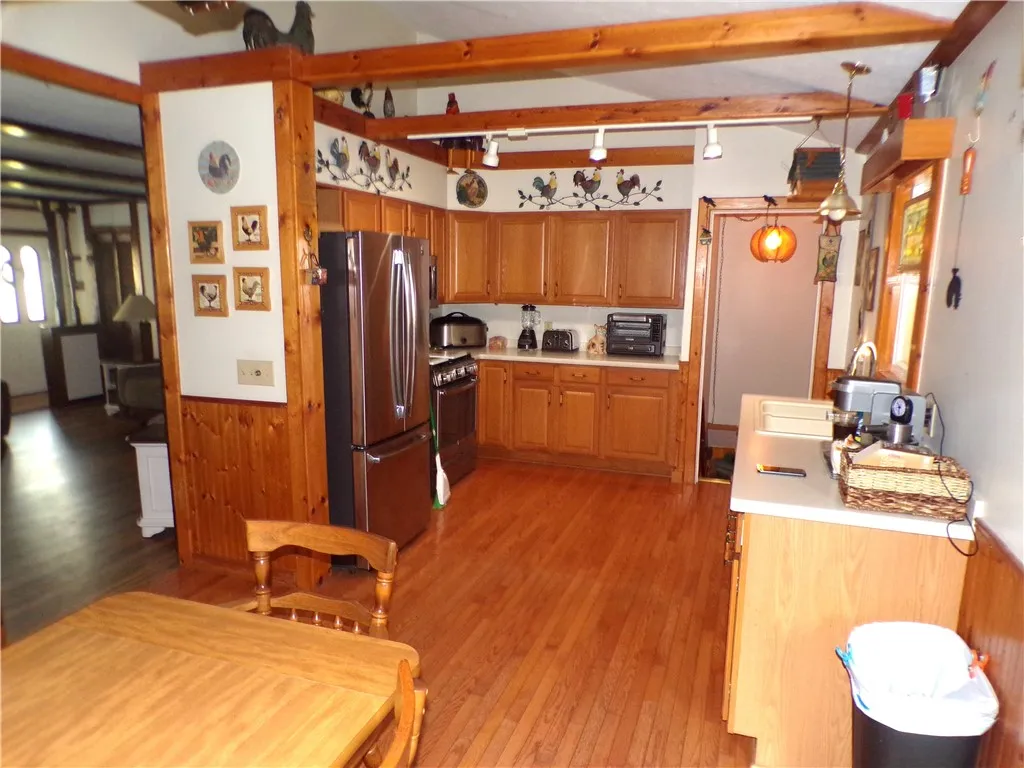 164 Sherwood Drive, Parma, New York 14468, Parma, New York 14468, 3 Bedrooms Bedrooms, 6 Rooms Rooms,1 BathroomBathrooms,Residential,For Sale,164 Sherwood Drive, Parma, New York 14468,0,R1645105