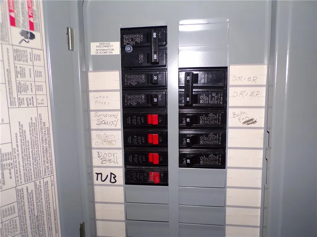 164 Sherwood Drive, Parma, New York 14468, Parma, New York 14468, 3 Bedrooms Bedrooms, 6 Rooms Rooms,1 BathroomBathrooms,Residential,For Sale,164 Sherwood Drive, Parma, New York 14468,0,R1645105