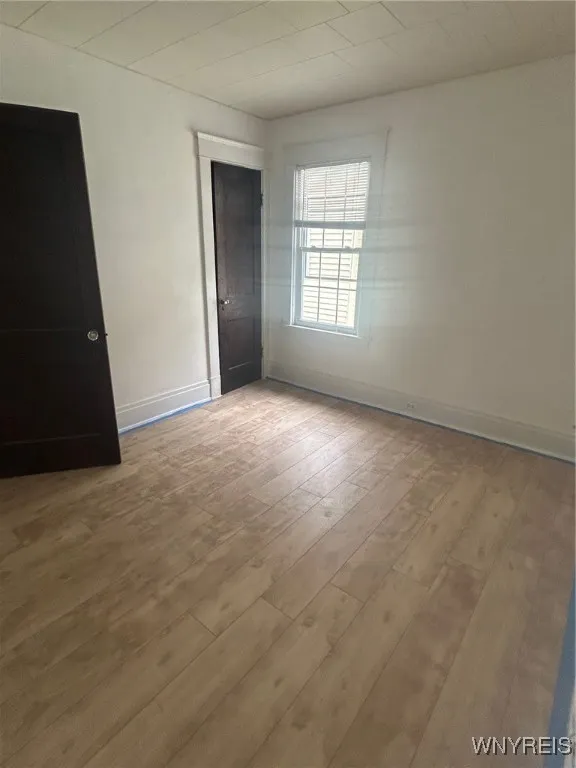 155 Colvin Avenue Upper, Buffalo, New York 14216, Buffalo, New York 14216, 3 Bedrooms Bedrooms, 7 Rooms Rooms,1 BathroomBathrooms,Residential Lease,For Rent,155 Colvin Avenue Upper, Buffalo, New York 14216,0,B1645128