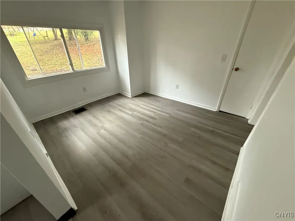 4822 West Seneca 3, Onondaga, New York 13215, Onondaga, New York 13215, 1 Bedroom Bedrooms, 4 Rooms Rooms,1 BathroomBathrooms,Residential Lease,For Rent,4822 West Seneca 3, Onondaga, New York 13215,0,S1645162