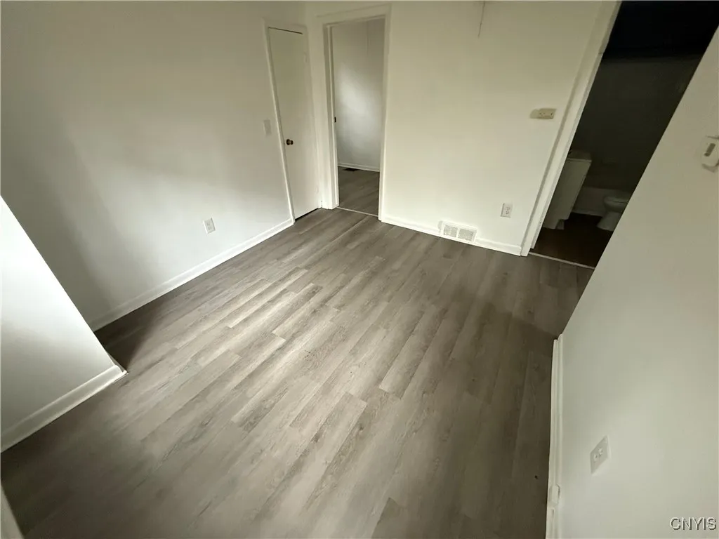 4822 West Seneca 3, Onondaga, New York 13215, Onondaga, New York 13215, 1 Bedroom Bedrooms, 4 Rooms Rooms,1 BathroomBathrooms,Residential Lease,For Rent,4822 West Seneca 3, Onondaga, New York 13215,0,S1645162