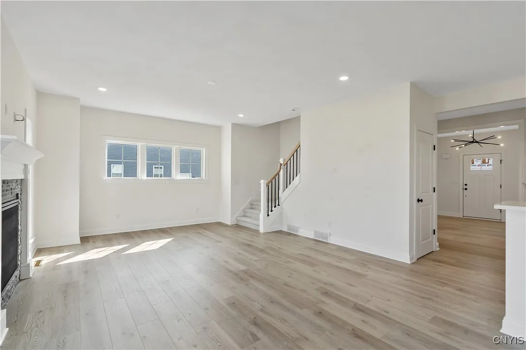 103 Terwillager Lane, Manlius, New York 13116, Manlius, New York 13116, 4 Bedrooms Bedrooms, 13 Rooms Rooms,2 BathroomsBathrooms,Residential,For Sale,103 Terwillager Lane, Manlius, New York 13116,0,S1644881