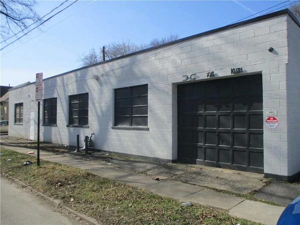21 Klein Street, Rochester, New York 14621, Rochester, New York 14621, ,Commercial Lease,For Rent,21 Klein Street, Rochester, New York 14621,0,R1645180