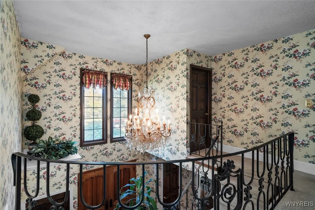 163 Randwood Drive, Amherst, New York 14068, Amherst, New York 14068, 4 Bedrooms Bedrooms, 12 Rooms Rooms,2 BathroomsBathrooms,Residential,For Sale,163 Randwood Drive, Amherst, New York 14068,0,B1644100