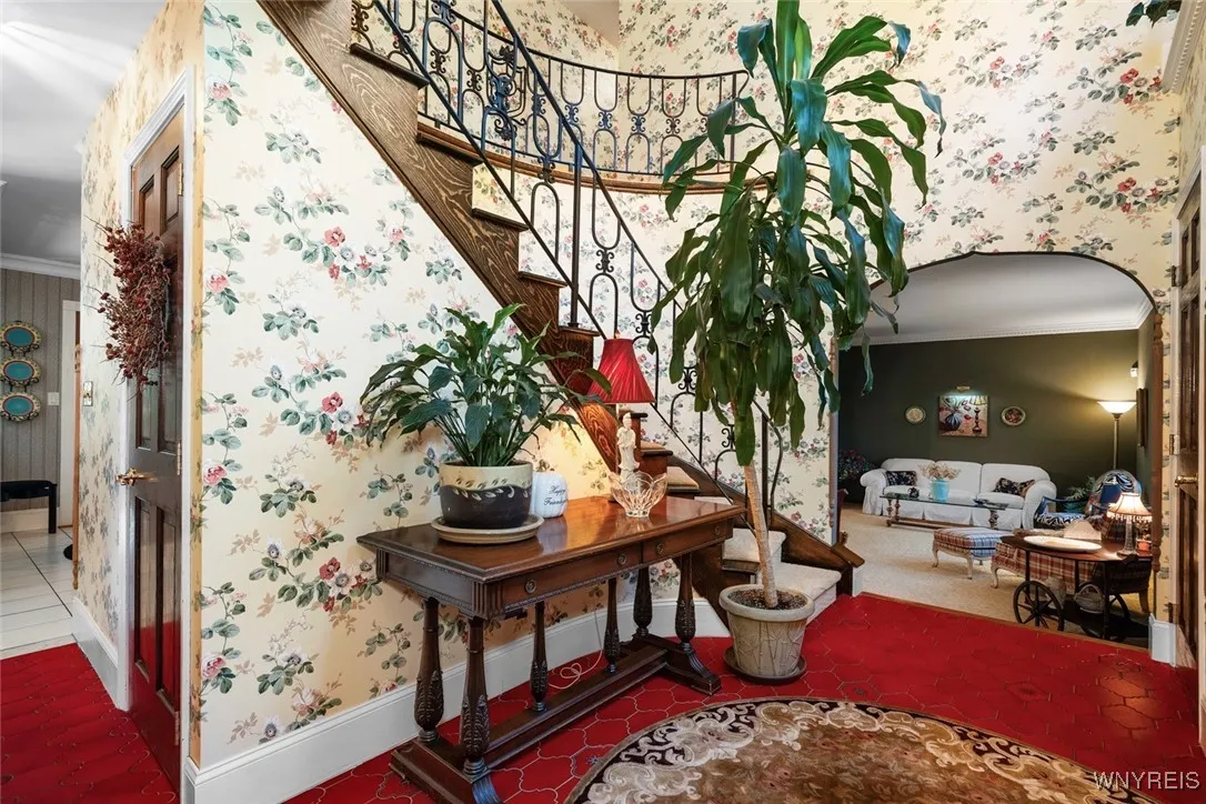 163 Randwood Drive, Amherst, New York 14068, Amherst, New York 14068, 4 Bedrooms Bedrooms, 12 Rooms Rooms,2 BathroomsBathrooms,Residential,For Sale,163 Randwood Drive, Amherst, New York 14068,0,B1644100