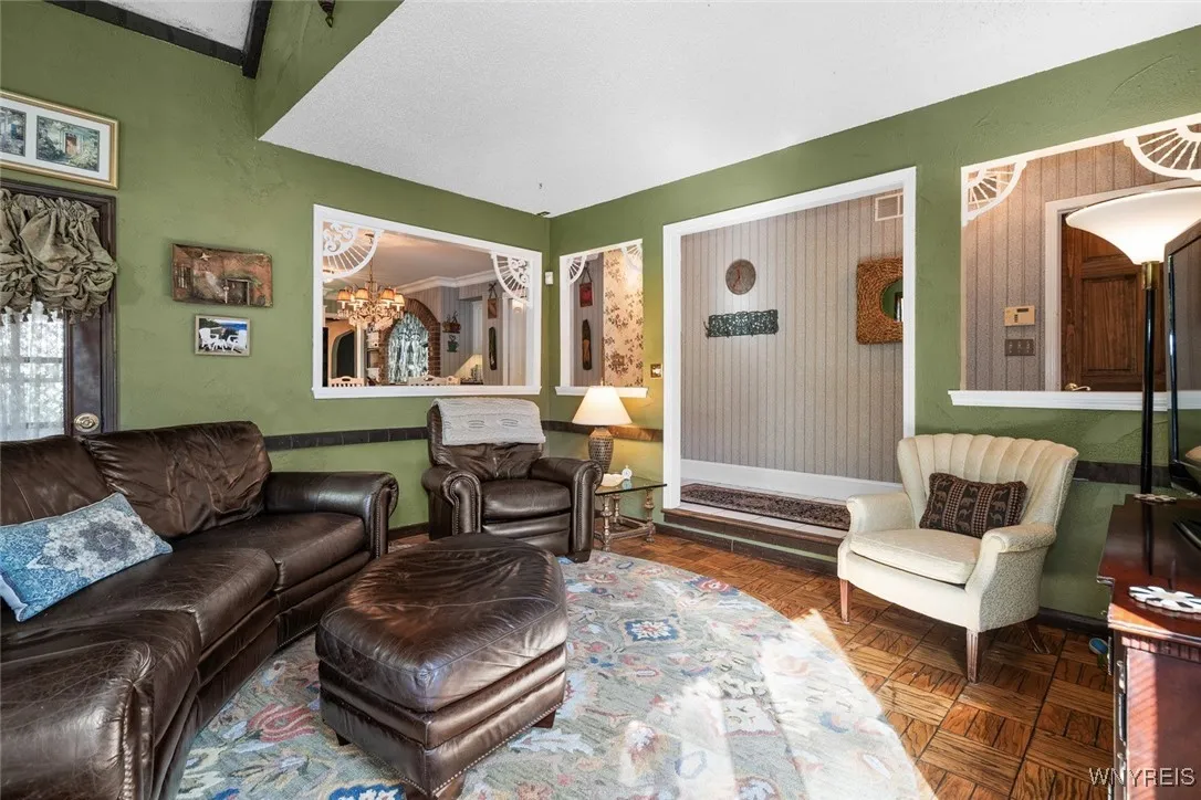 163 Randwood Drive, Amherst, New York 14068, Amherst, New York 14068, 4 Bedrooms Bedrooms, 12 Rooms Rooms,2 BathroomsBathrooms,Residential,For Sale,163 Randwood Drive, Amherst, New York 14068,0,B1644100