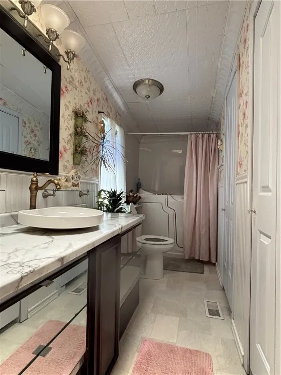 4 Erickson Drive, Mt Jewett Boro, Pennsylvania 167, Mt Jewett Boro, Pennsylvania 16740, 6 Bedrooms Bedrooms, ,3 BathroomsBathrooms,Residential,For Sale,4 Erickson Drive, Mt Jewett Boro, Pennsylvania 167,0,R1641496