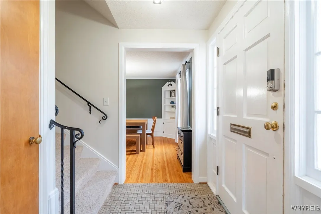 73 Edward Street, Amherst, New York 14221, Amherst, New York 14221, 3 Bedrooms Bedrooms, 7 Rooms Rooms,1 BathroomBathrooms,Residential,For Sale,73 Edward Street, Amherst, New York 14221,0,B1645106