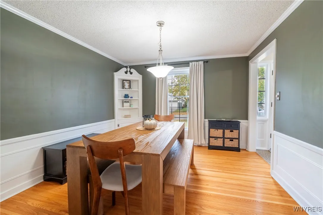 73 Edward Street, Amherst, New York 14221, Amherst, New York 14221, 3 Bedrooms Bedrooms, 7 Rooms Rooms,1 BathroomBathrooms,Residential,For Sale,73 Edward Street, Amherst, New York 14221,0,B1645106