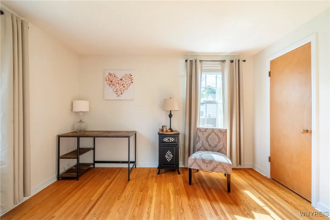 73 Edward Street, Amherst, New York 14221, Amherst, New York 14221, 3 Bedrooms Bedrooms, 7 Rooms Rooms,1 BathroomBathrooms,Residential,For Sale,73 Edward Street, Amherst, New York 14221,0,B1645106