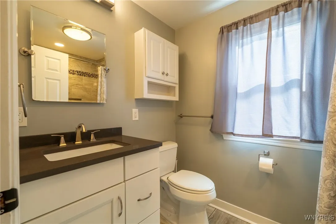 73 Edward Street, Amherst, New York 14221, Amherst, New York 14221, 3 Bedrooms Bedrooms, 7 Rooms Rooms,1 BathroomBathrooms,Residential,For Sale,73 Edward Street, Amherst, New York 14221,0,B1645106